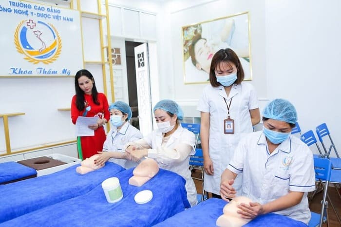 nơi học chứng chỉ xoa bóp bấm huyệt