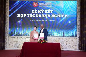 Ký kết hợp tác nhà trường – doanh nghiệp: học sinh hưởng lợi ở đâu