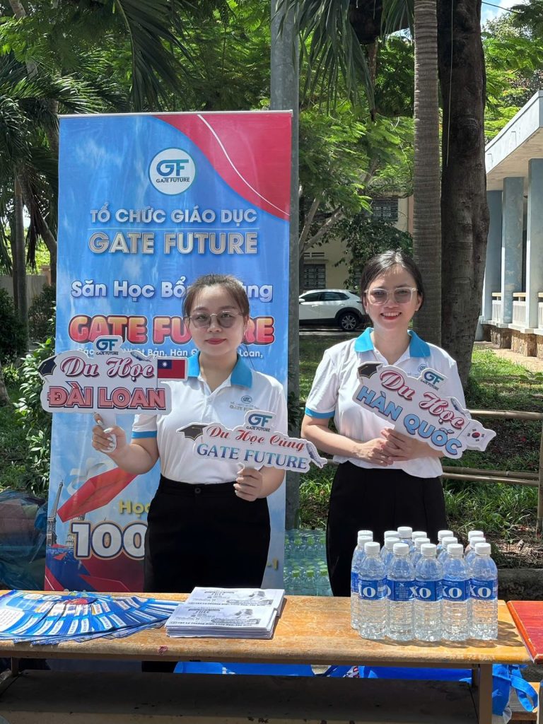 Tiếp sức mùa thi tốt nghiệp THPT 2026 tại điểm thi THPT Nguyễn Chí Thanh
