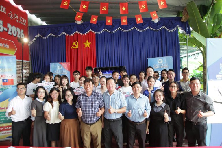 Lễ khai giảng khoá ngôn ngữ tiền du học năm học 2025–2026